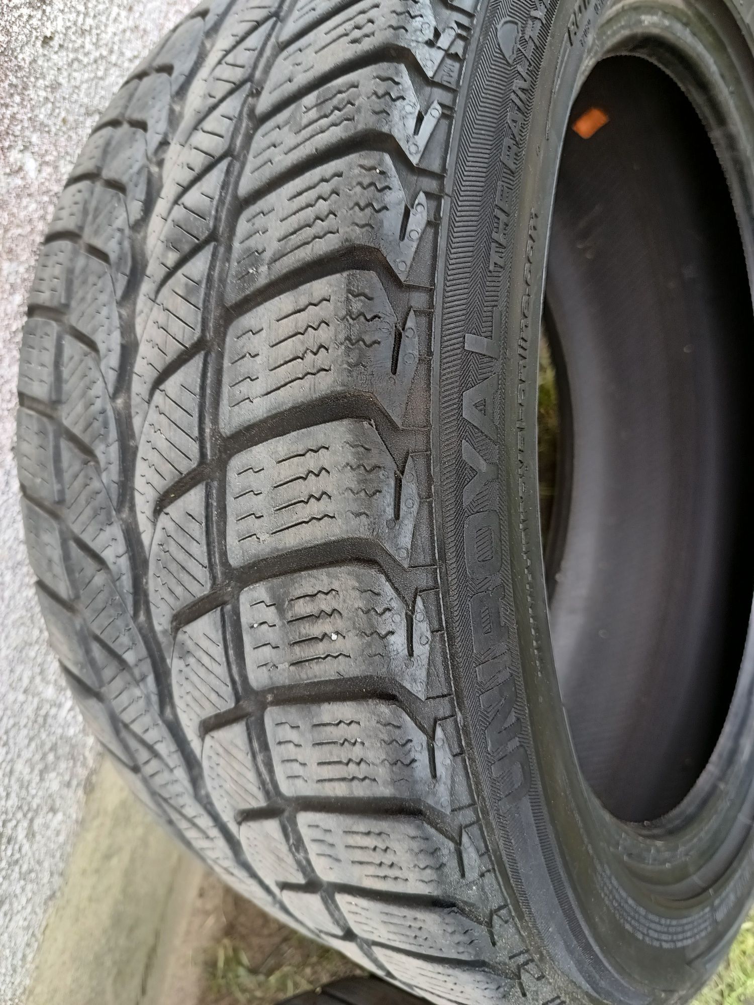 Opony zimowe 235/45/R17 94 H Uniroyal The Rain Tyre