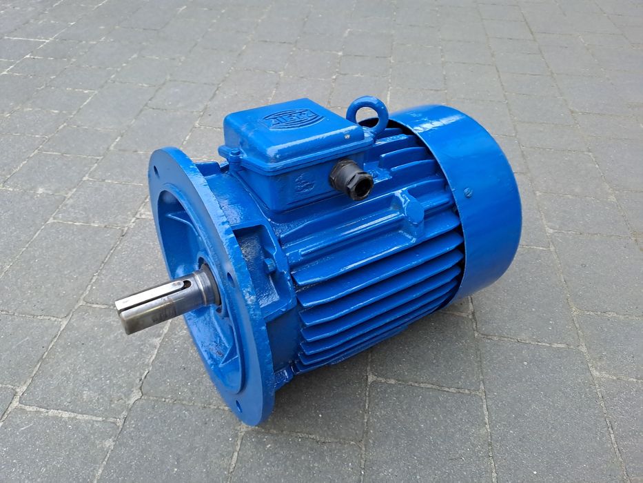 Silnik elektryczny 2,2 kW 700 obr polski