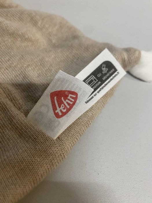 Fehn Chusta do przytulania  miś dla niemowlaka