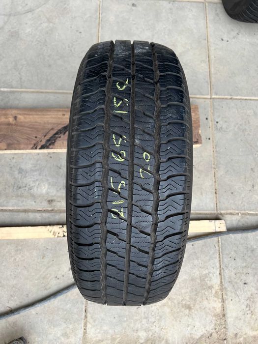 Opona wielosezonowa 215/65/R15C Maxxis Vansmart A/S AL2 - 1 sztuka