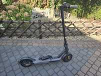 Hulajnoga elektryczna Xiaomi Mi Electric Scooter Essential jak nowa