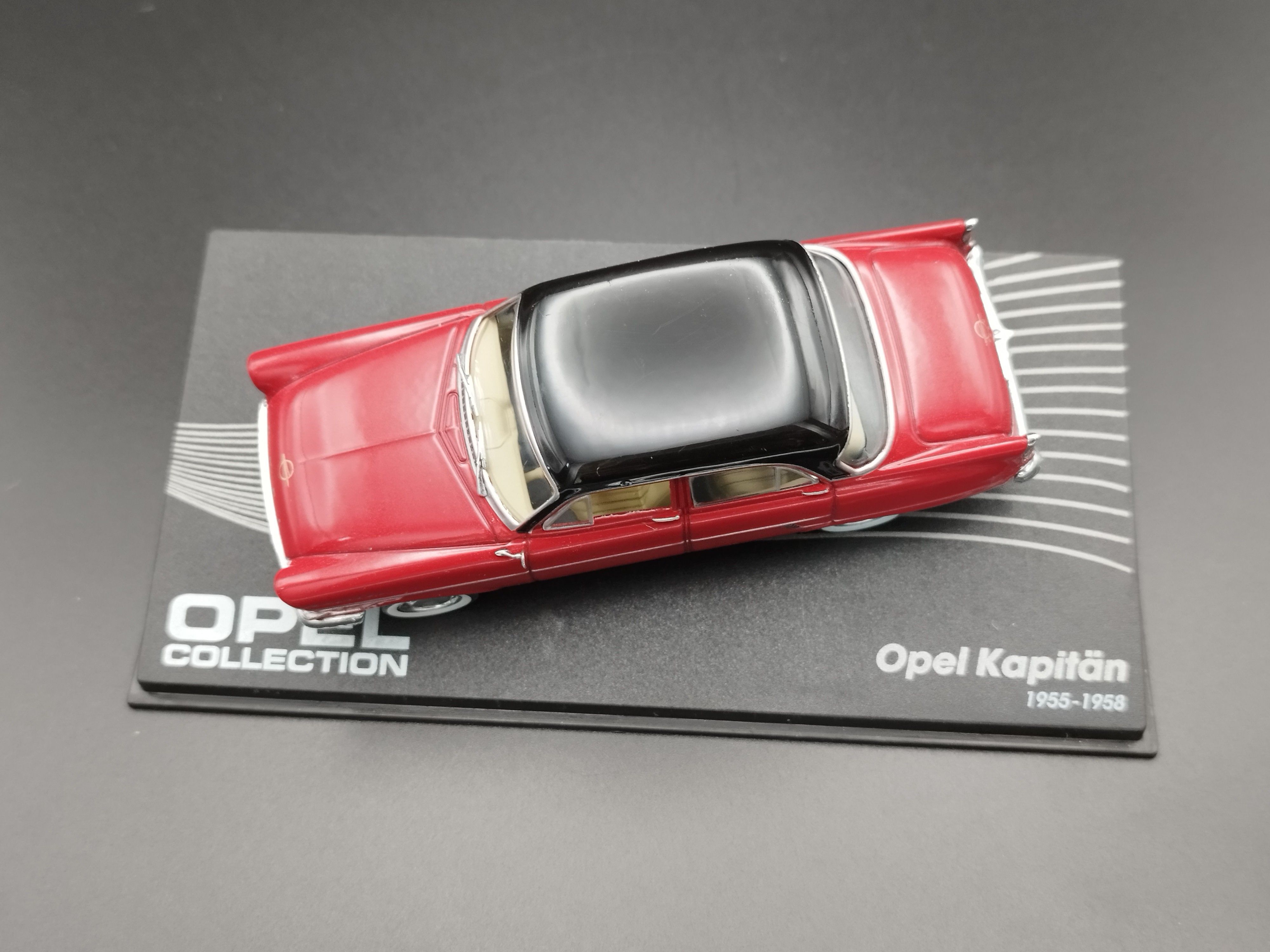 1:43 Opel Collection 1955-58 Opel Kapitan  model używany