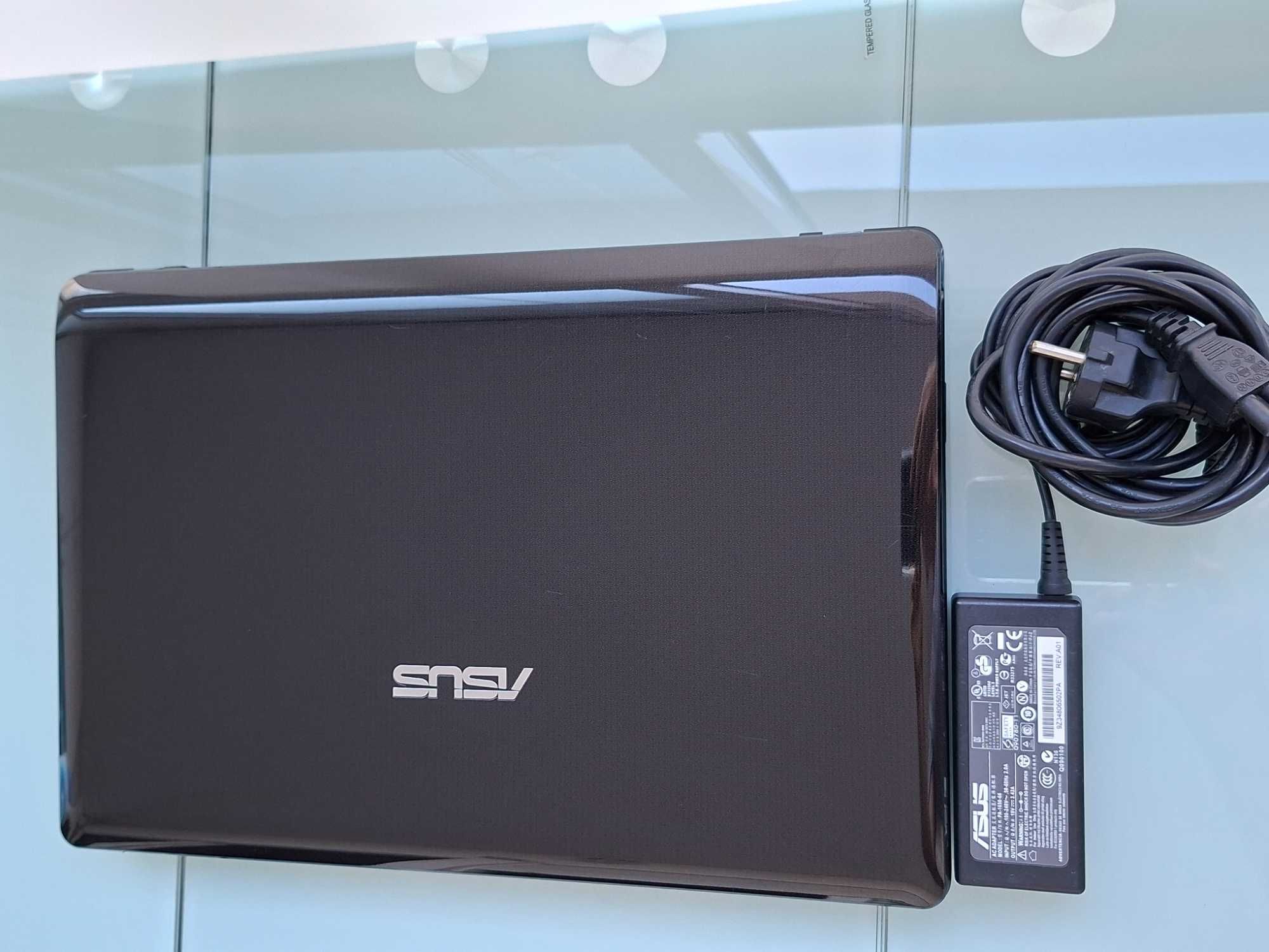 Portátil ASUS | Ecrã 15.6" | HDD 500 Gigas | RAM DDR4 | Impecável