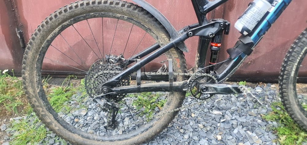 TREK Slash 8 2020, rozmiar L, rower Enduro 160mm/160mm, koła 29 cali