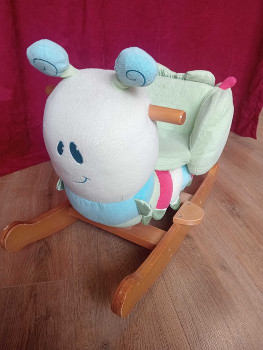 Крісло-гойдалка Гусінь