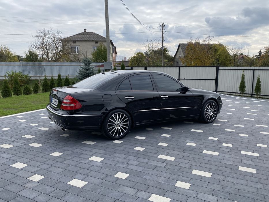 Mercedes-Benz w211 Avangard