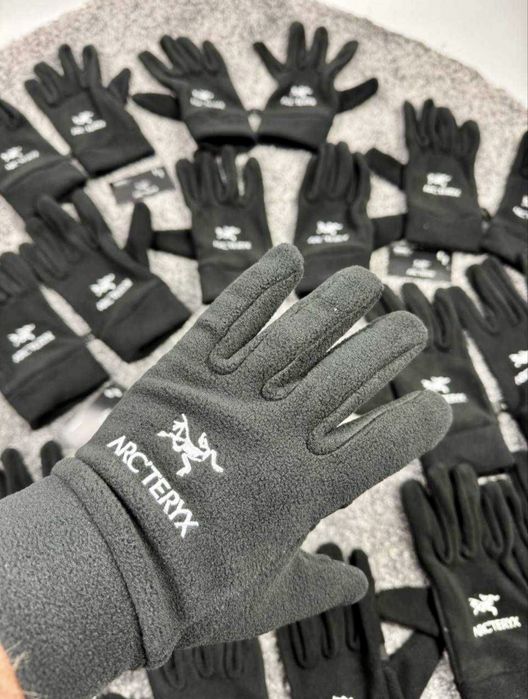 Rękawiczki Arc’teryx – polarowe, ciepłe, unisex