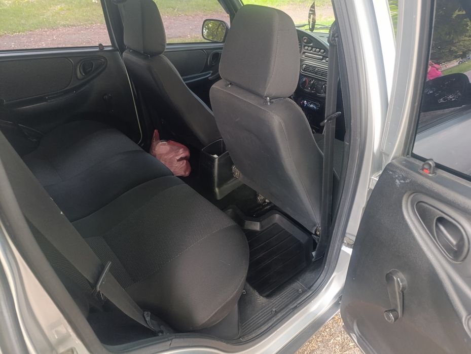 Chevrolet Niva 2011