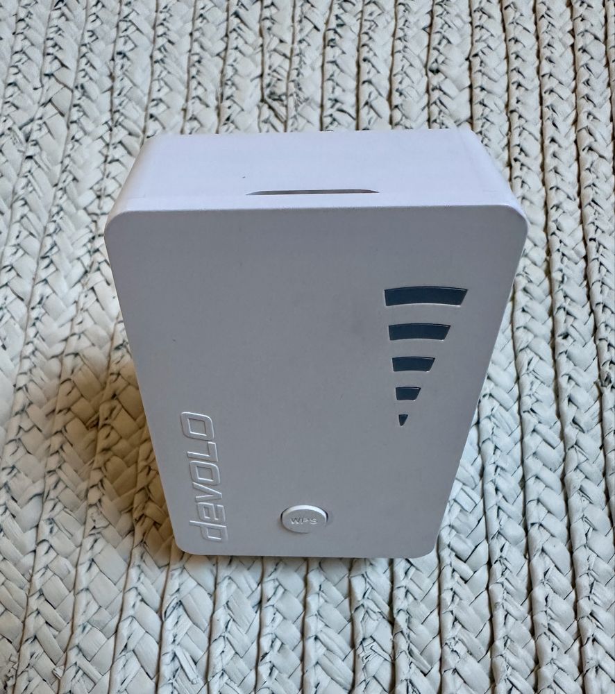 Repetidor Wi-Fi “Devolo”
