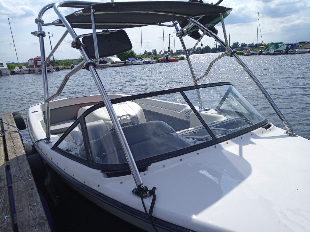 Nautique 196 5.8 V8 Correct Craft łódź motorowa wakeboard motorówka