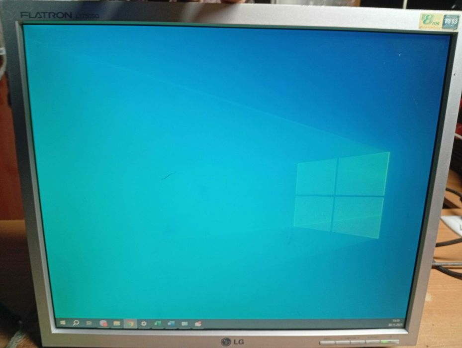 17" монітор LG Flatron L1750SQ