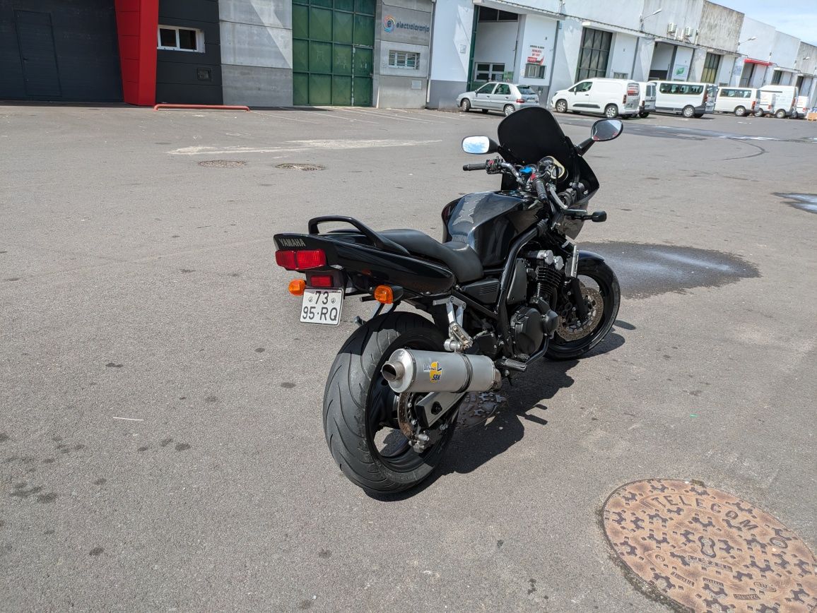 Yamaha Fazer 600