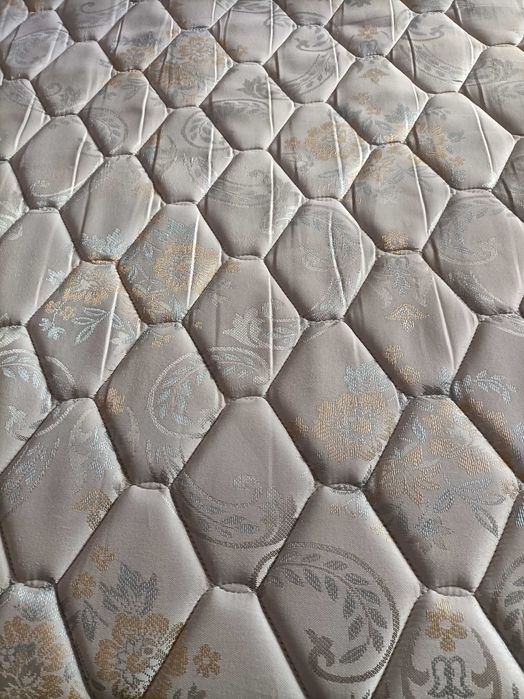 Colchão PIKOLIM ortopedico