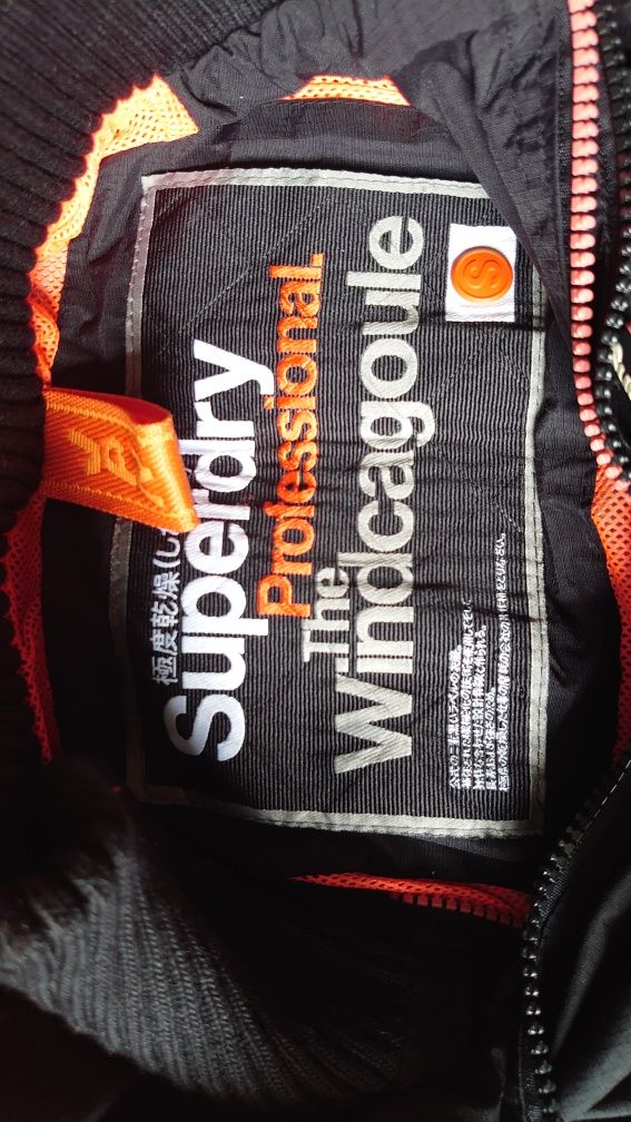 Superdry Wiatrówka damska S przez głowę czarna kurtka Windcagoule z ka