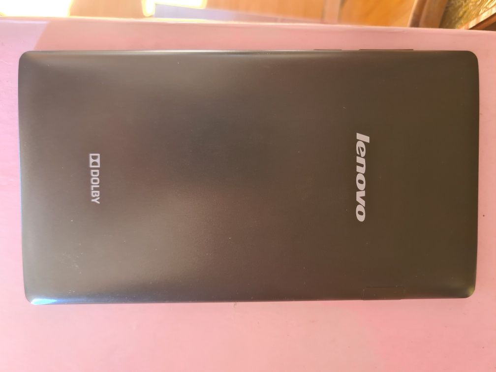 Lenovo TAB 2 A7-10F — планшет 7", 1/8 ГБ, Wi-Fi
