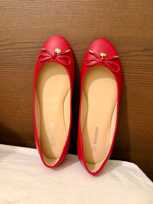 Sapatos sabrinas 38 e 39