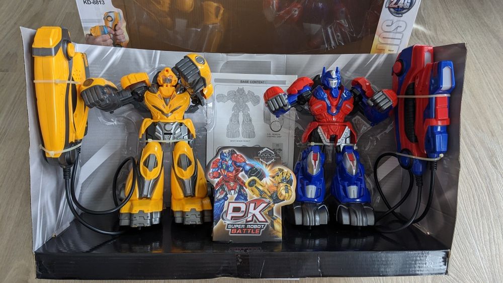 Набір роботів боксерів Bambi FightRobot KD-8813