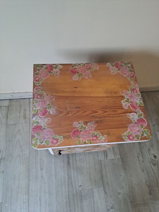 Szafka nocna odnowiona