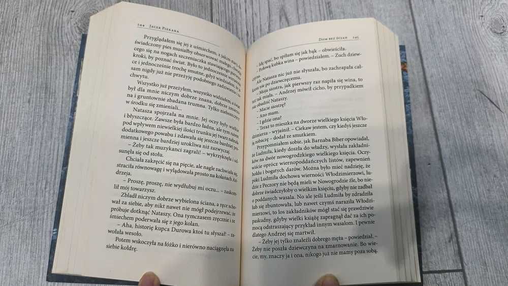 Jacek Piekara Cykl Inkwizytorski 12 tomów stan Bardzo dobry Polecam !
