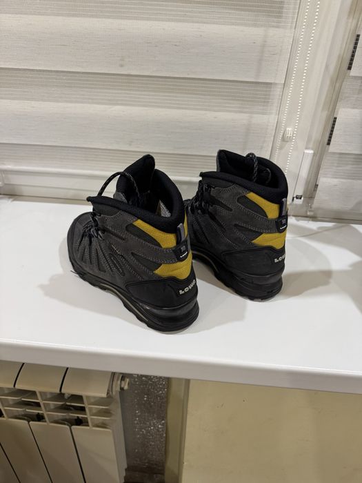 Ботинки Lowa Goretex 40 р