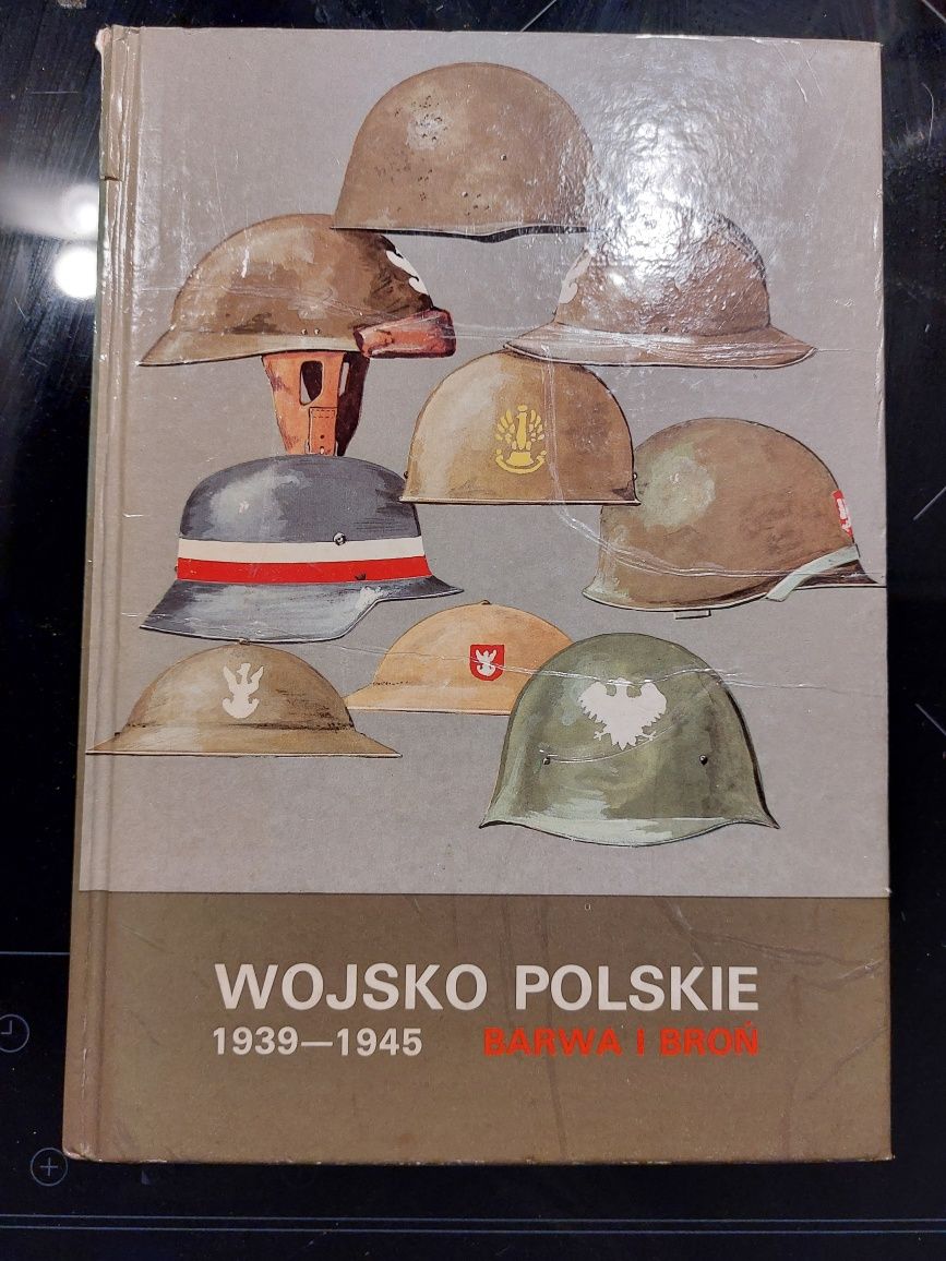 Komornicki Stanisław - Wojsko polskie 39 45 barwa i broń