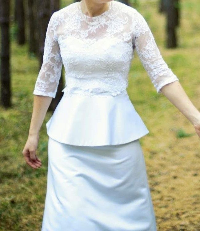 Suknia ślubna z baskinką S