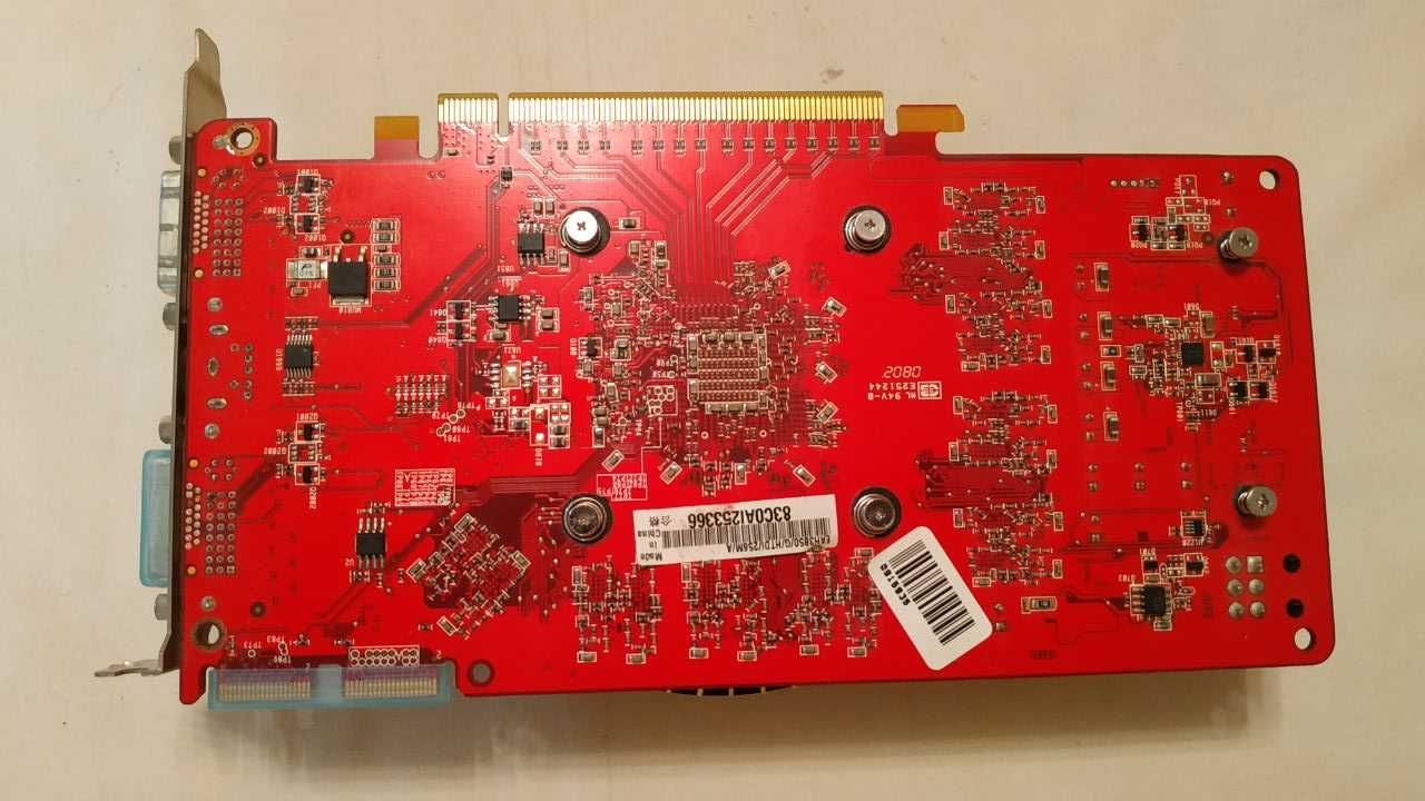 Відеокарта Radeon HD 3850 256mb(gddr3)  " Відвал графічного чіпа"