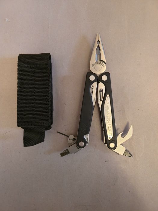 Мультитул Leatherman Charge ALX | Отличное состояние!