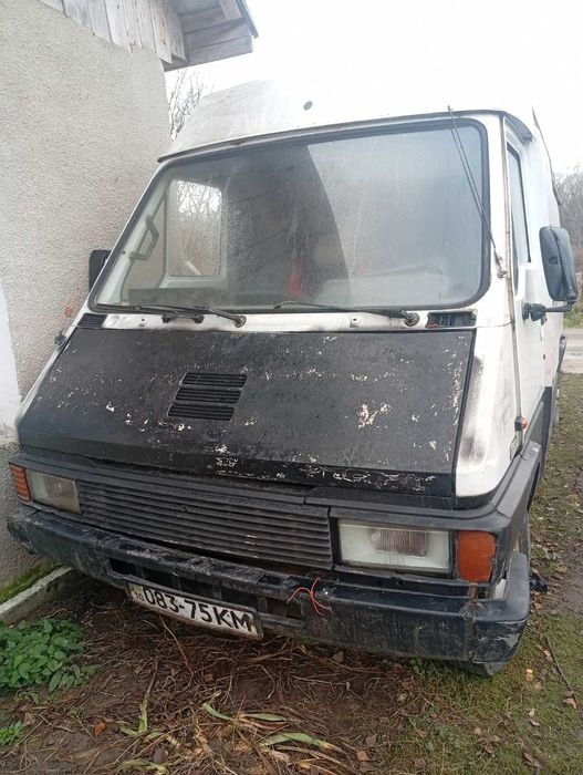 Продам під відновлення або обмін