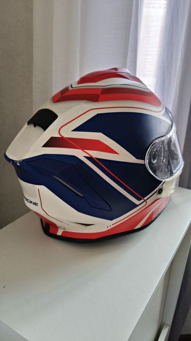 Capacete usado em ótimo estado