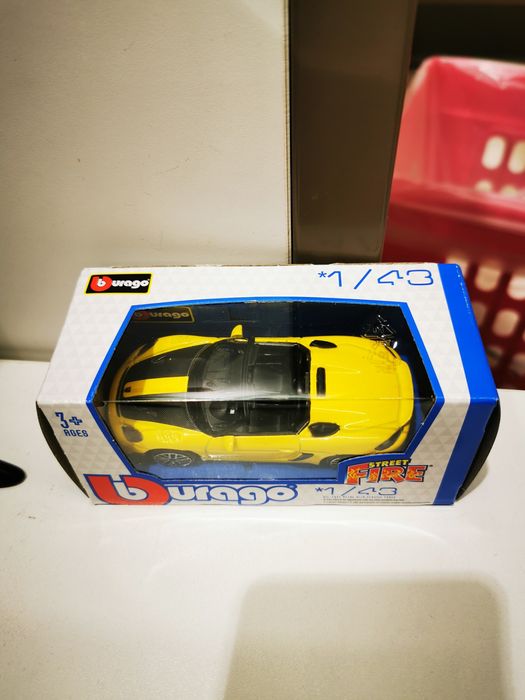 Porsche 718 Spyder RS 2024 Burago 1/43