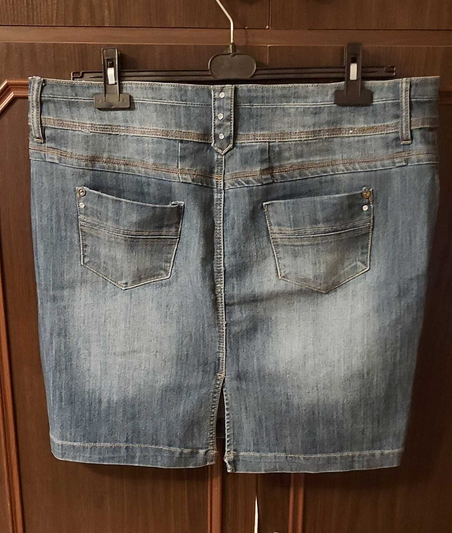 Spódnica jeansowa damska z przetarciami rozmiar 52