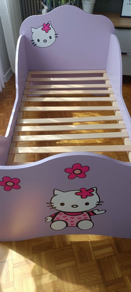 Łóżko dziecięce Hello Kitty bez stelaża pod materac