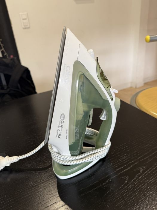 Утюг Calor Easygliss Eco