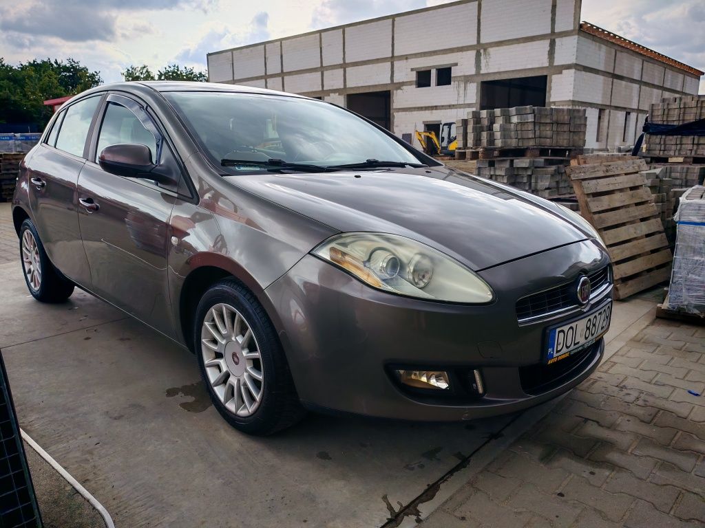 Fiat Bravo 1.4 Benzyna 183 tys do 1 sierpnia na urlopie