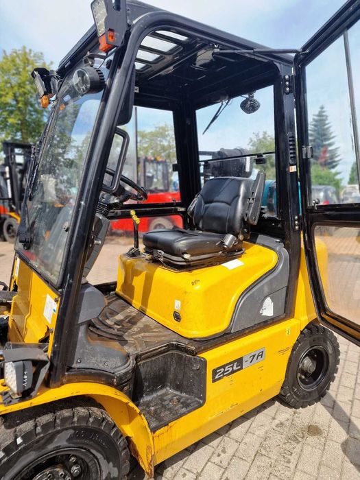 RATY 0%, Wózek widłowy HYUNDAI 25L-7A, Resurs, Transport