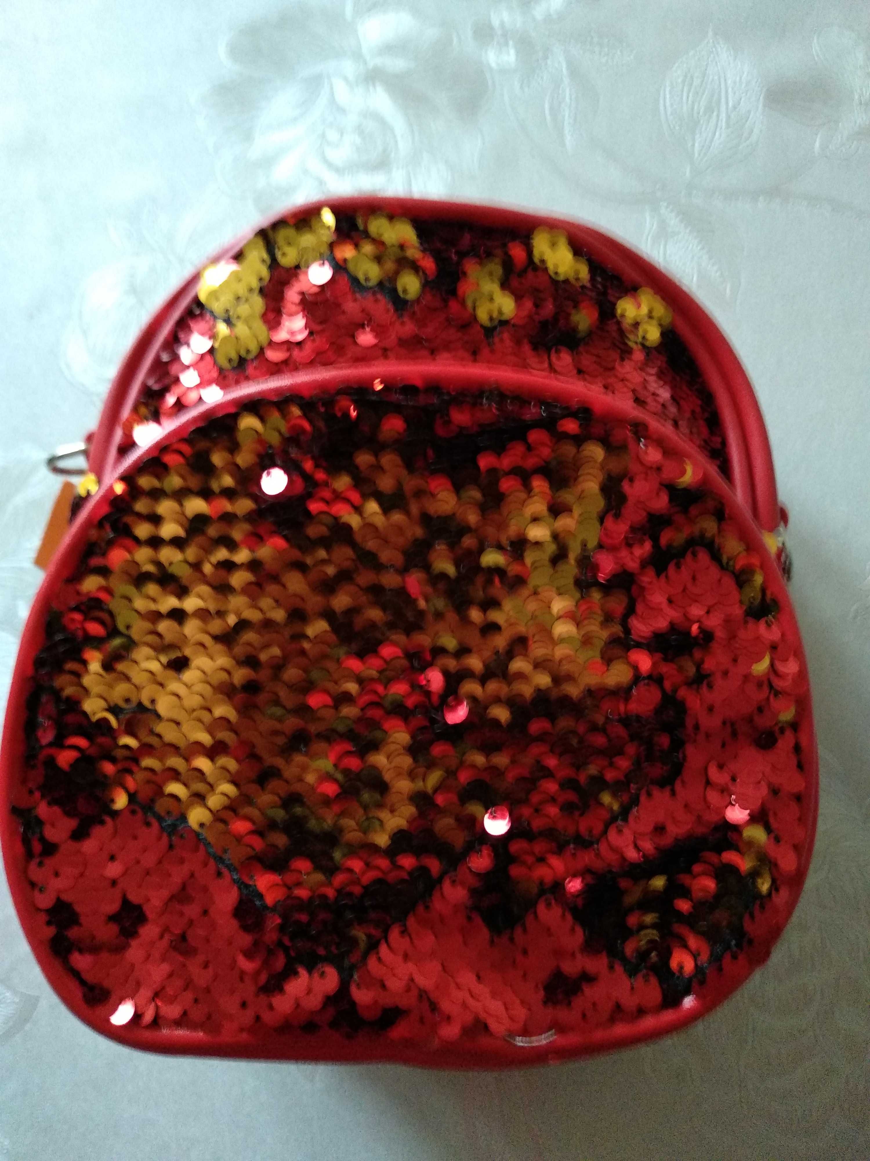 Детский рюкзак-сумочка с пайетками