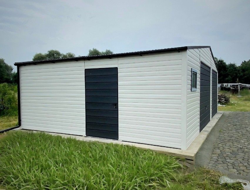 Garaż ogrodowy blaszany 9x5m (biały + grafit, nowoczesny, 10x8 11x5)