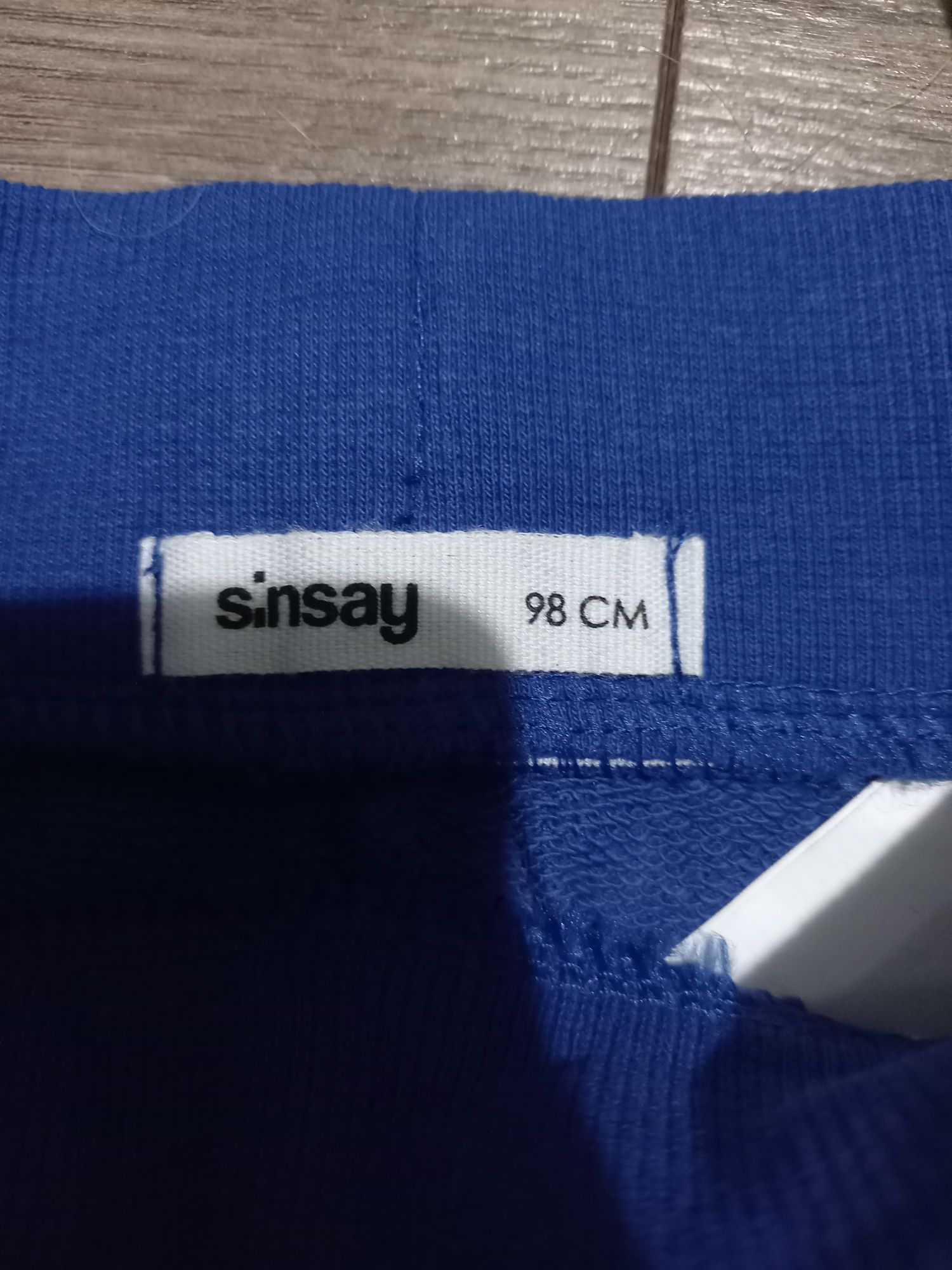 Nowe spodnie dresowe sinsay 98