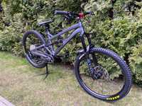 Enduro/trail Dartmoor Blackbird 27,5 M, RS Yari, RS Super Delux 160 mm