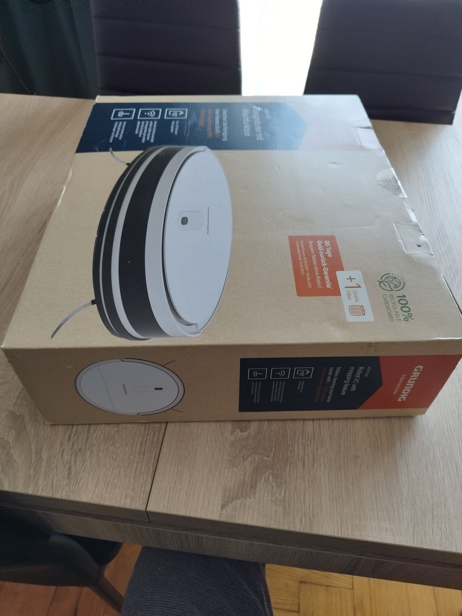 Robot sprzątający Grundig VCR3130