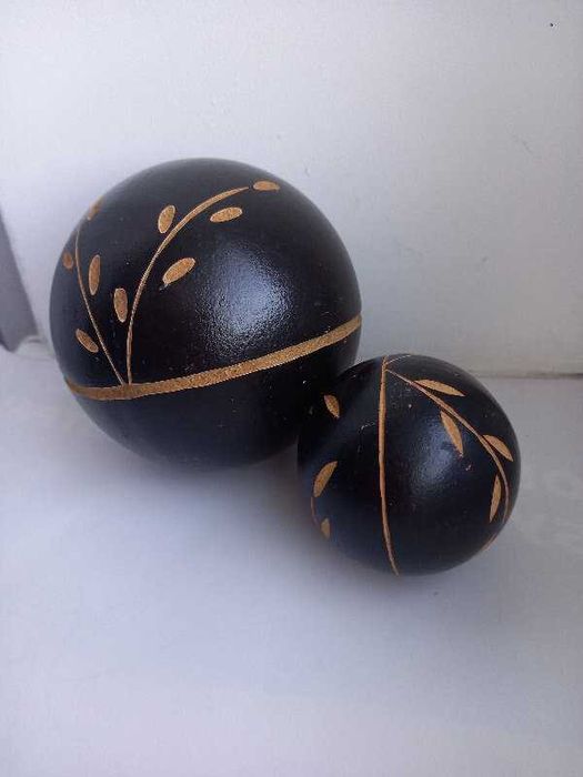 2шт деревянный мяч подарок резьба шар для интерьера диаметр 10 и  6 см