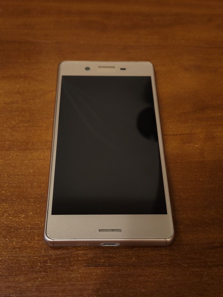 Sony Xperia x f5122 3/64