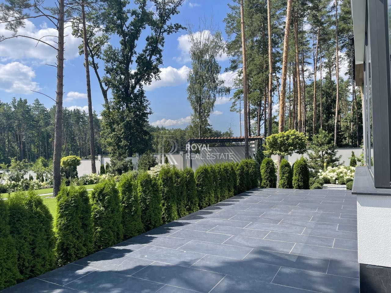 Продажа дома 350м2 40соток Озеро Сосны 5комнат 2этажа Бассейн Звоните!