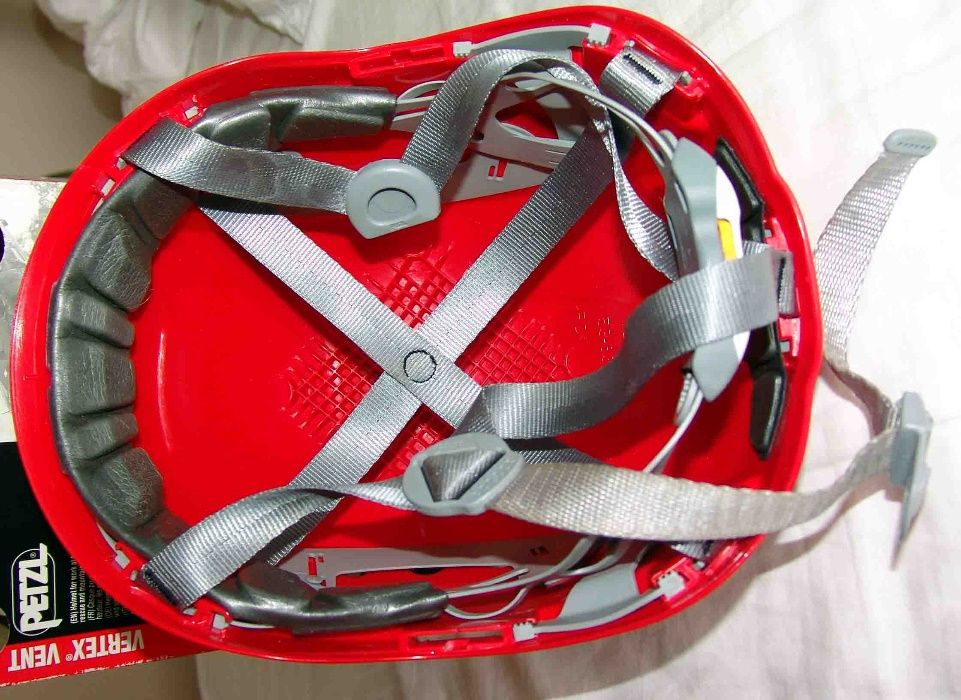 Petzl Vertex Vent czerwony kask wspinanie wspinaczka