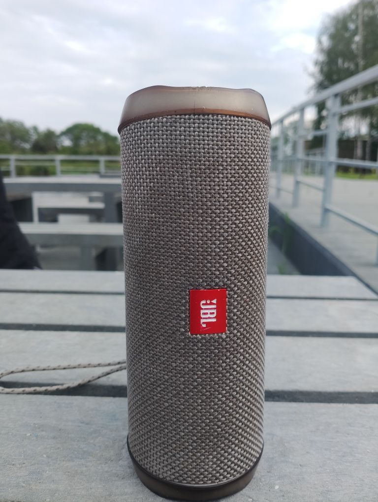 Głośnik JBL flip 4