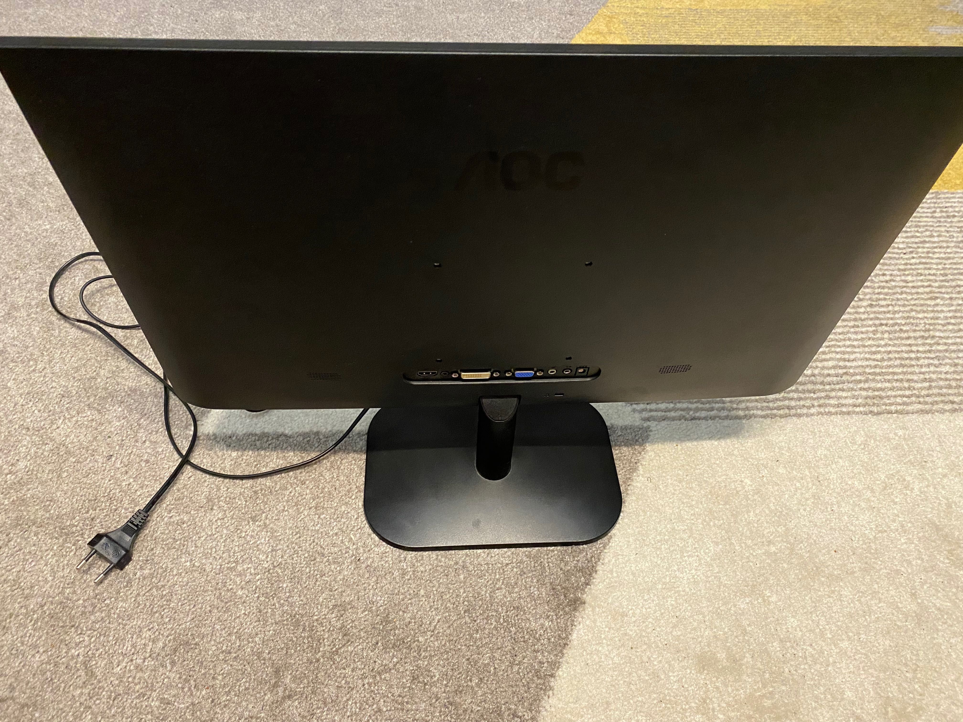 Monitor 24’’ AOC z uszkodzoną matrycą, mało używany