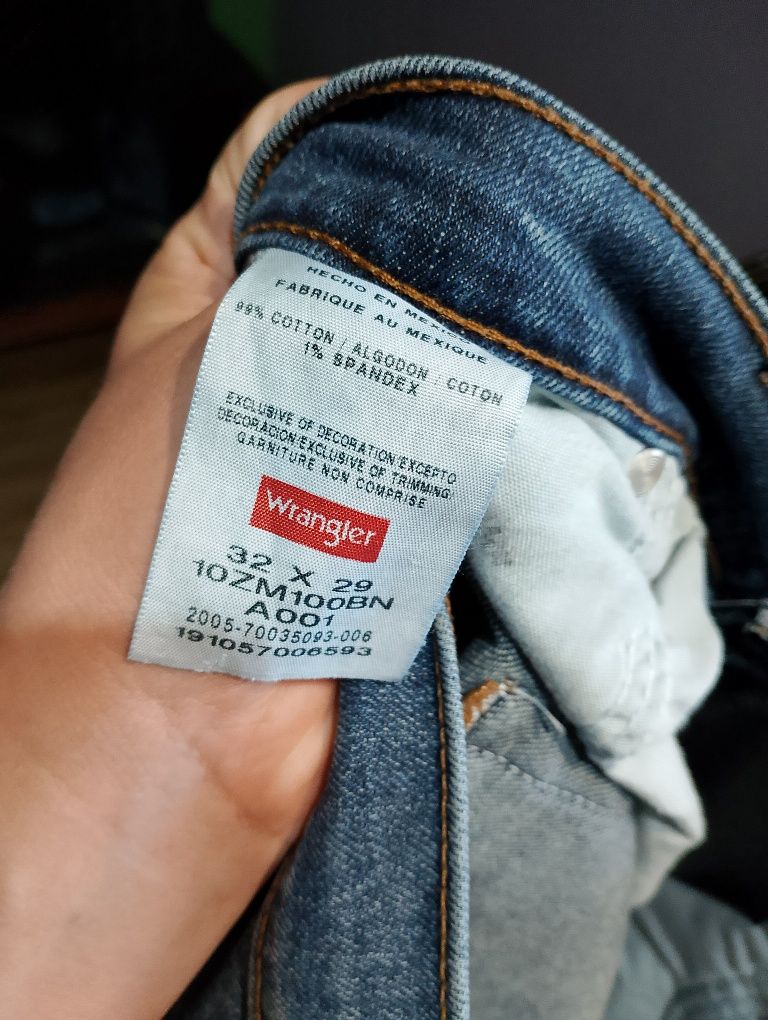 Niebieskie Spodnie Jeansowe Dżinsowe Wrangler