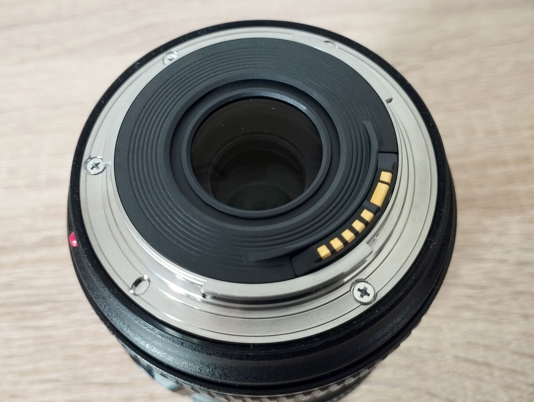 Canon EF 24-70mm F/4 L IS USM - como nova