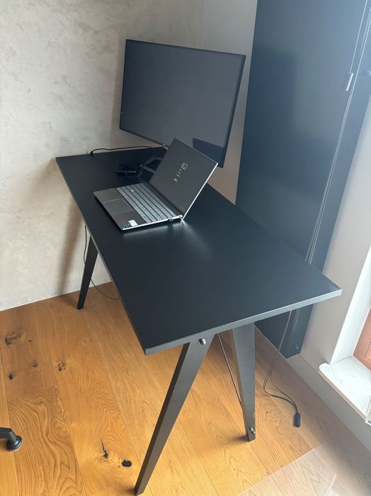 Biurko Minko Czarne 120x50
